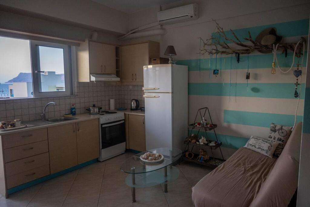 Smell Of The Sea Apartment Kissamos Exterior photo