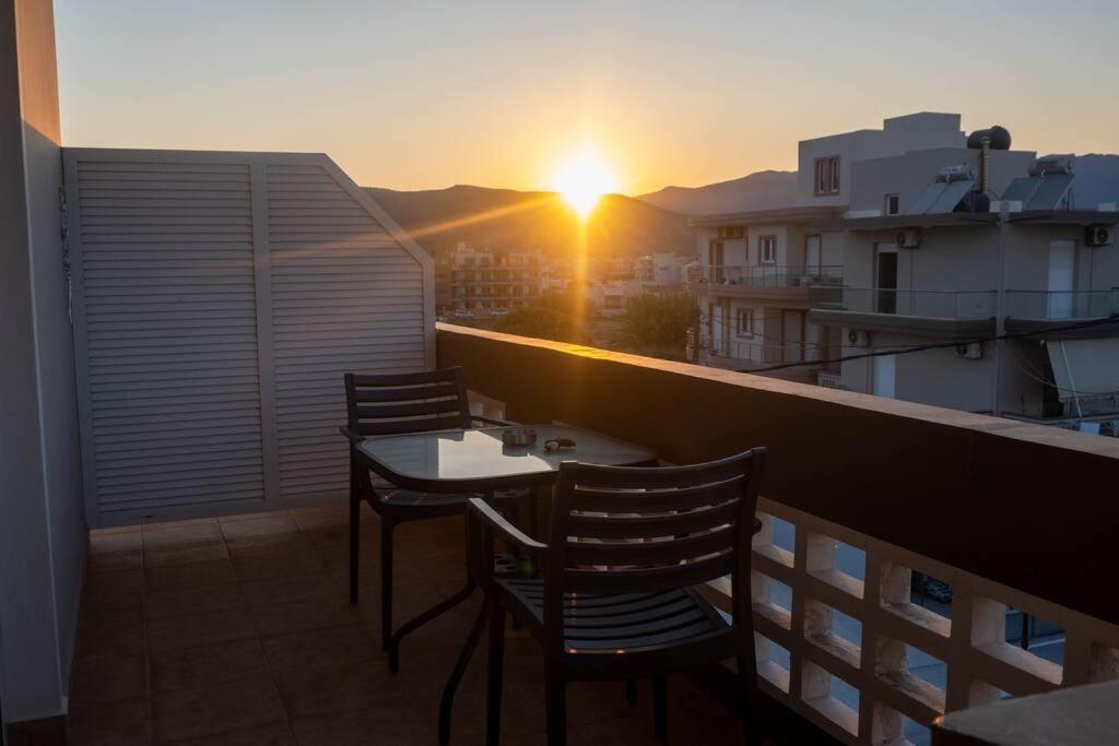 Smell Of The Sea Apartment Kissamos Exterior photo
